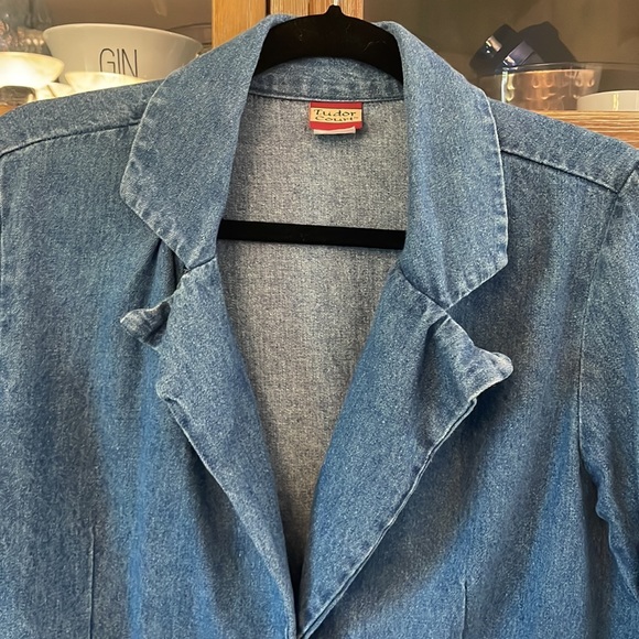 Vintage denim blazer. Size Medium. Great condition - Picture 7 of 7